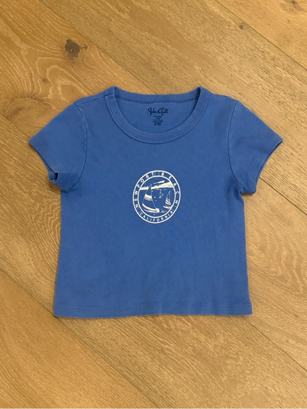 Brandy Melville Newport Beach Blue Short-Sleeve Tee with Sail Graphic